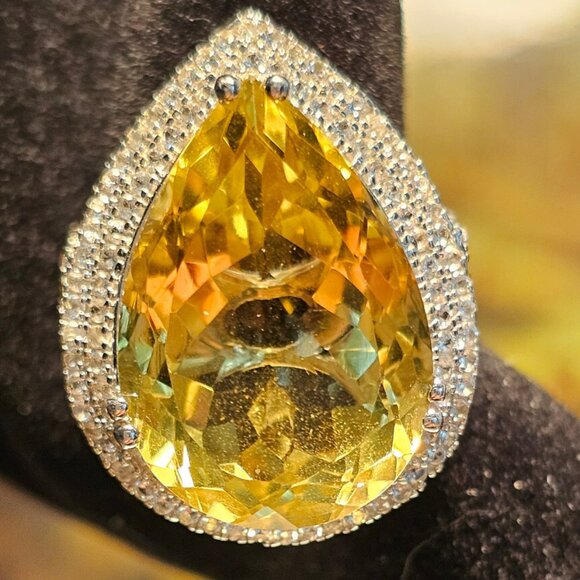 Sterling Silver 925 Very Large Canary Quartz ring size 9